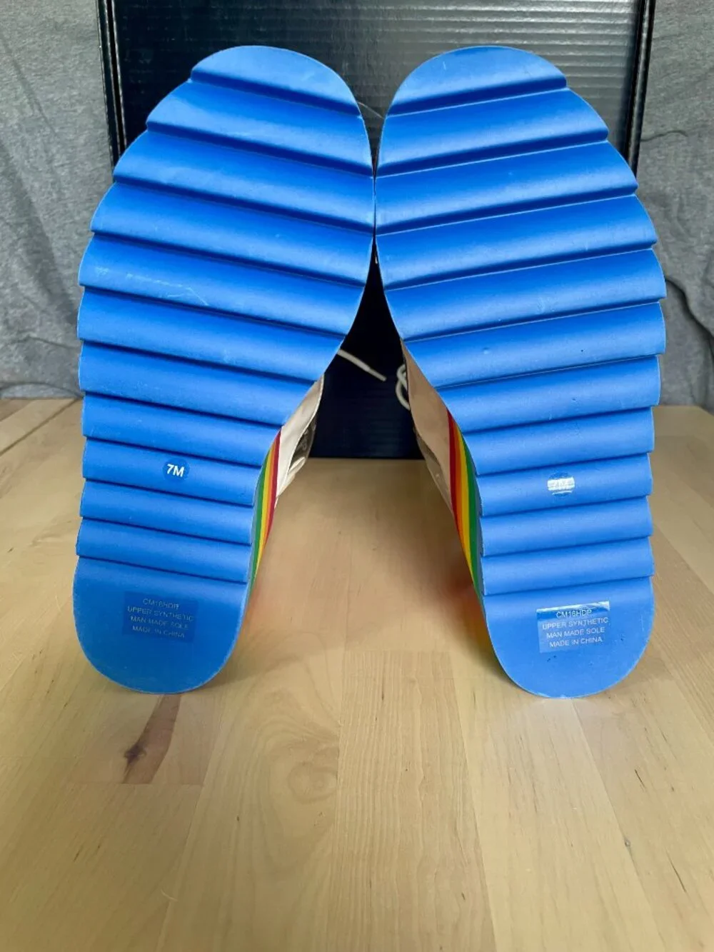 Dolls Kill Current Mood Rainbow & Clouds Happy Daze Platforms size 7 NEW IN BOX